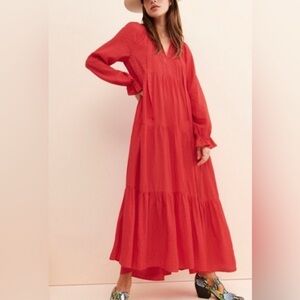 En Crème Elegant Red Maxi Dress
